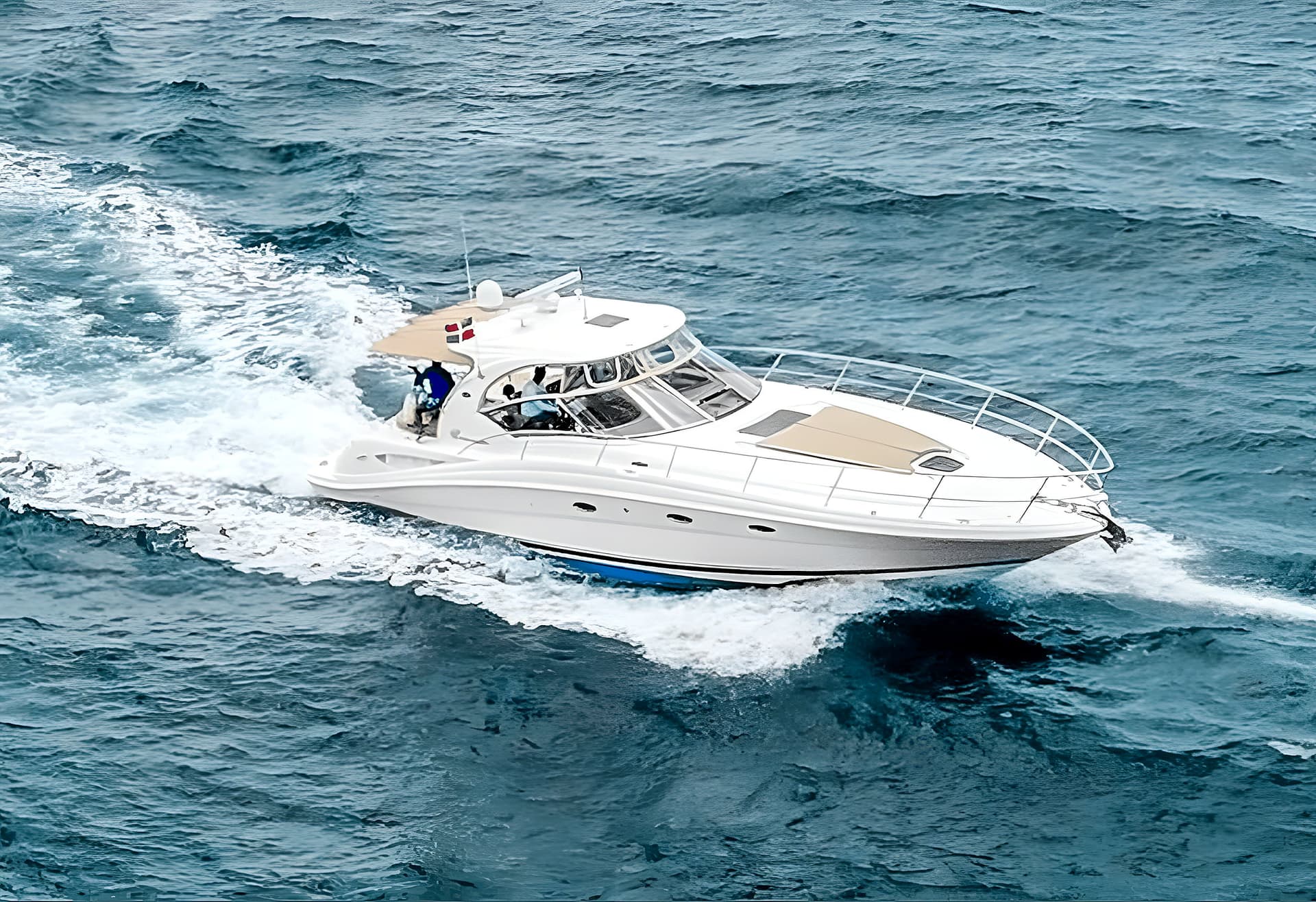 Sea Ray 42, 1/6