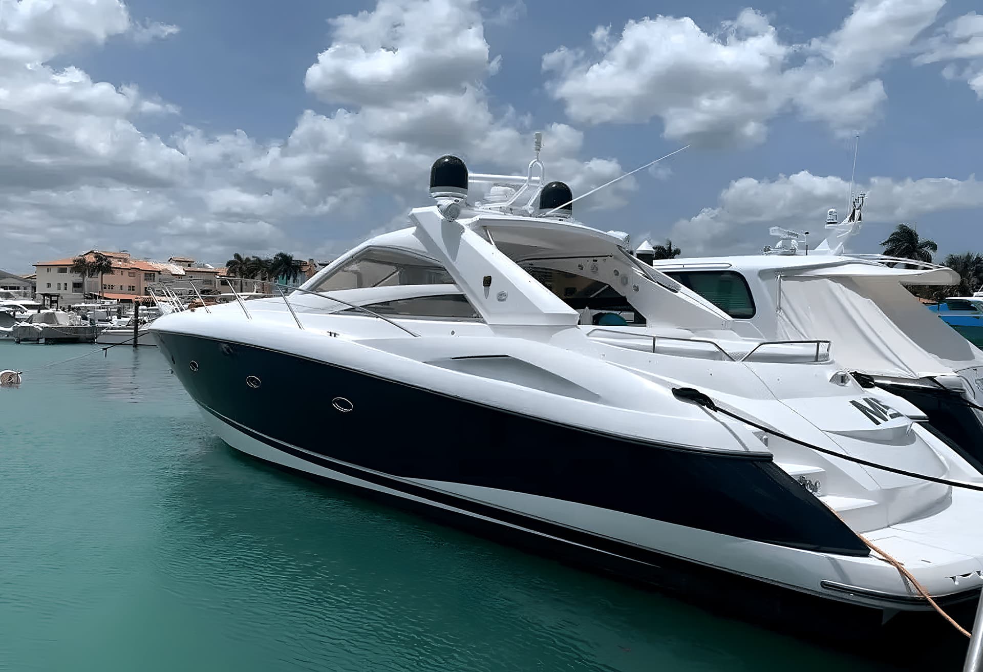 Sunseeker 55, 1/4